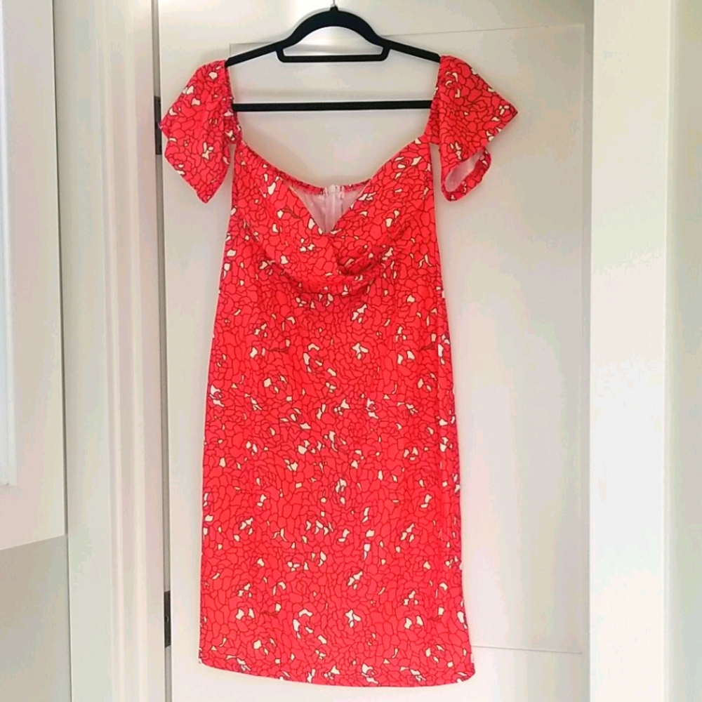 Off The Shoulder Hawaiian Print Mini Dress